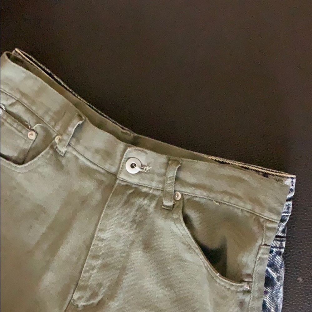 Distressed Shorts - Picture 3 of 3